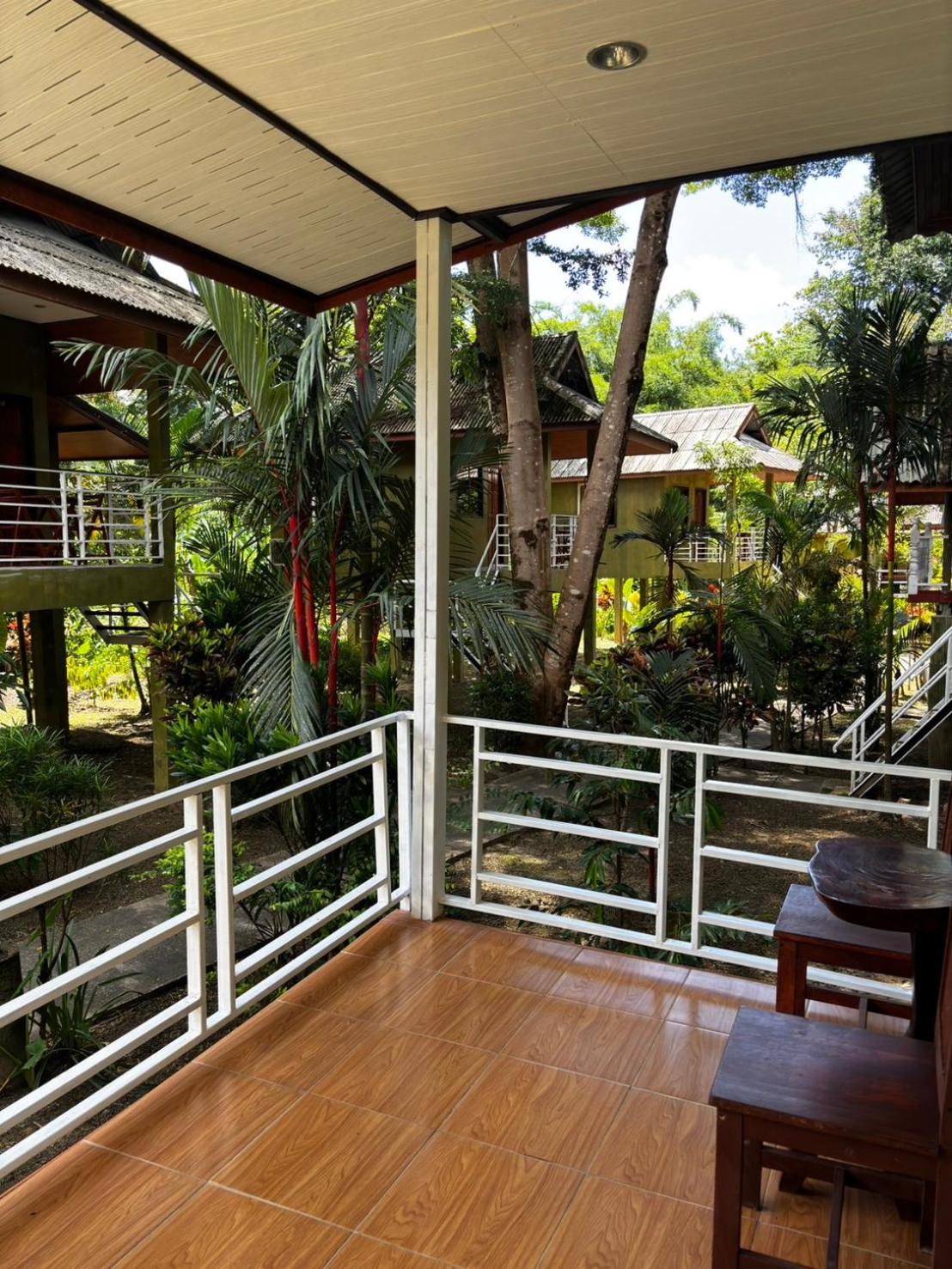 Khao Sok Jungle Huts Resort Khao Sok National Park Kültér fotó