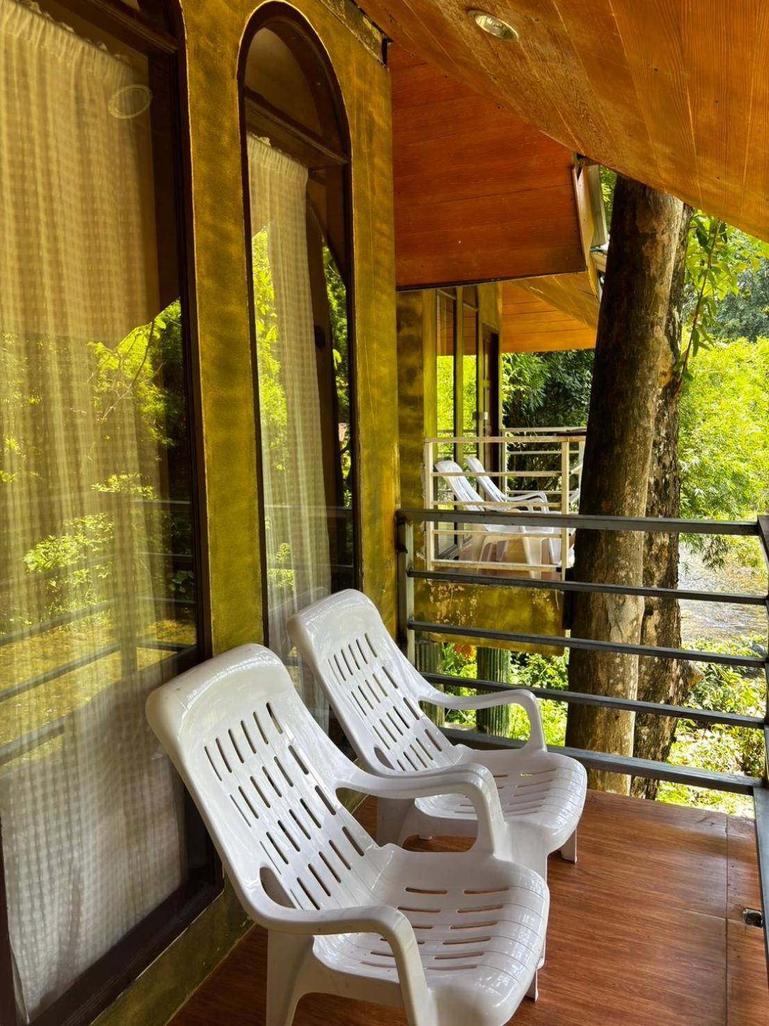 Khao Sok Jungle Huts Resort Khao Sok National Park Kültér fotó